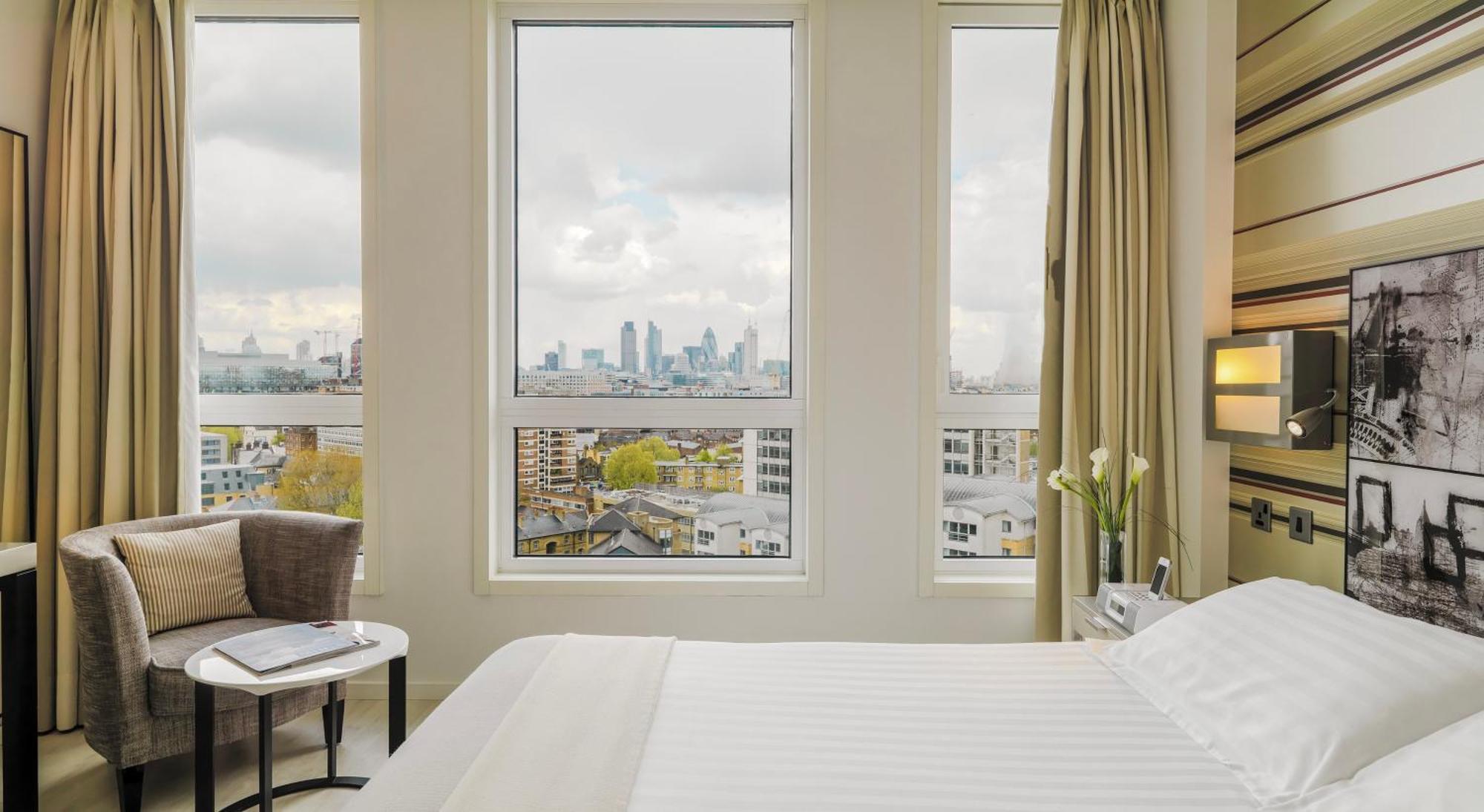 Готель H10 London Waterloo Екстер'єр фото